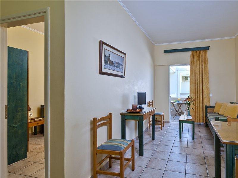 Inea Hotel & Suites Agioi Apostoli  Экстерьер фото